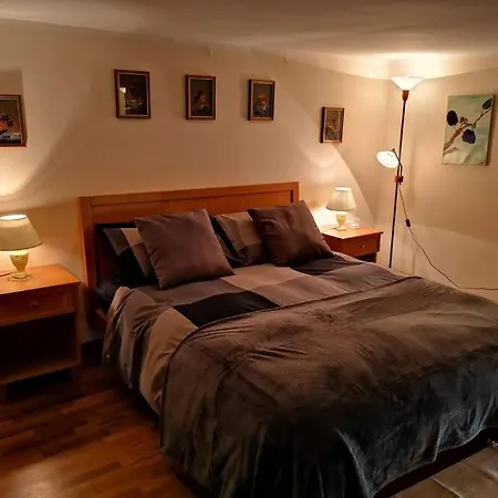 The Trip House - Between The Center And The Sea - Free Wifi And Jacuzzi Apartment