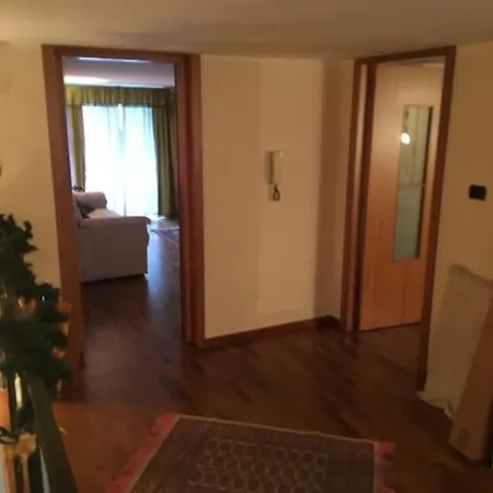 Apartment The Trip House - Between The Center And The Sea - Free Wifi And Jacuzzi Catania
