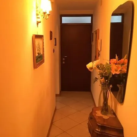 Apartment The Trip House - Between The Center And The Sea - Free Wifi And Jacuzzi Catania